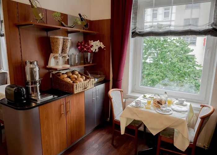 Lumen Am Hauptbahnhof Hotel